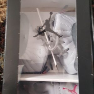 Infant girl grey/pink jordans sz 2c and hat set